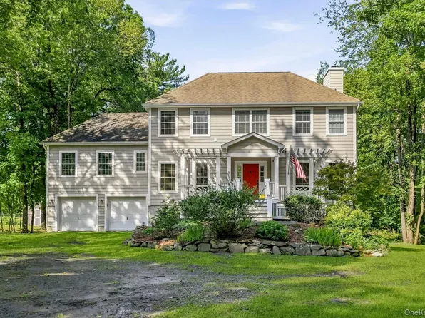 9 Short Road, New Windsor, NY 12553