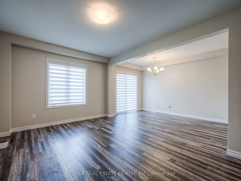 322 Bradshaw Dr — Photo 4