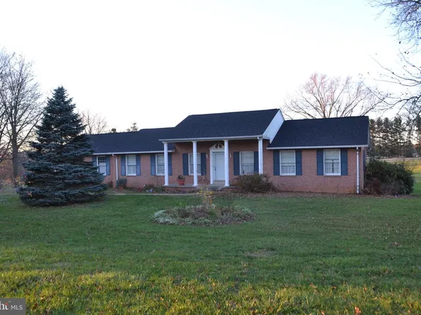 4198 Palomino Ln, Middletown, MD 21769