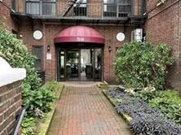 7234 Austin Street #D4, Forest Hills, NY 11375
