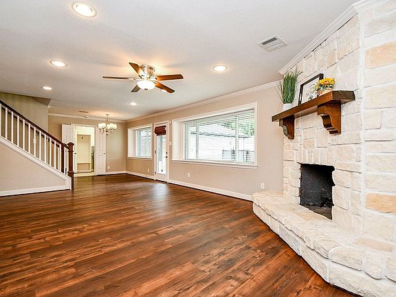 2nd image of 2726 Triway Ln