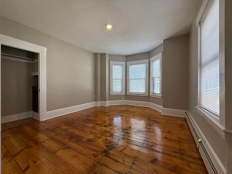 165 Chestnut St #2 — Photo 9