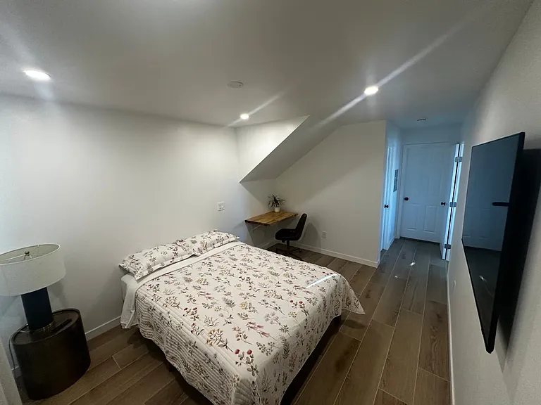 5379 Wightman St #1 — Photo 7