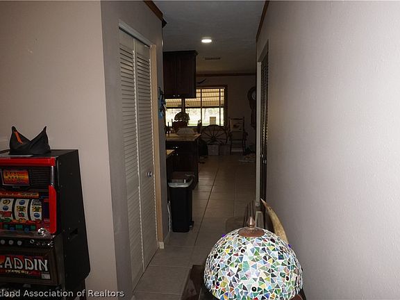 5th image of 124 Corine Ave NW