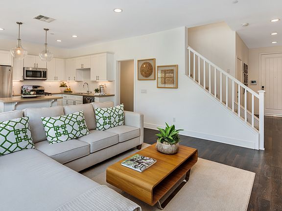 2nd image of 4445 Camellia Ct
