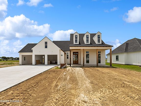2nd image of 183 Cypress Bend Rd
