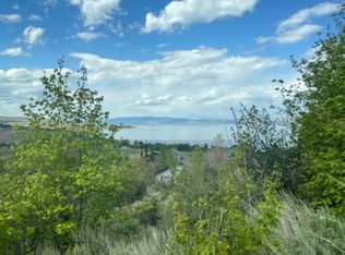 1379 N Broad Hollow Rd, Garden City, UT 84028