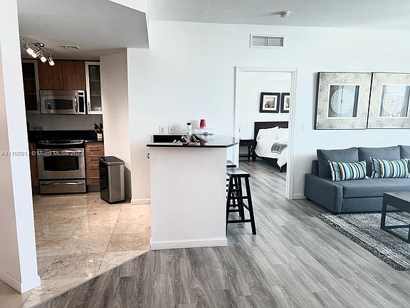 4th image of 7900 Harbor Island Dr APT 1410