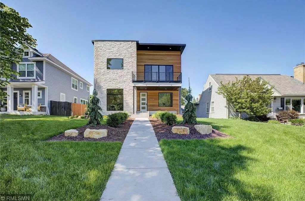 5 bed, 4192 sqft, $7,995 — Photo 2