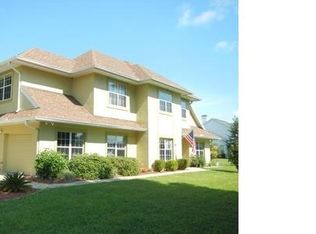 22811 Stallion Dr, Sorrento, FL 32776