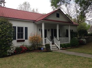 2005 Kendall St, Camden, SC 29020