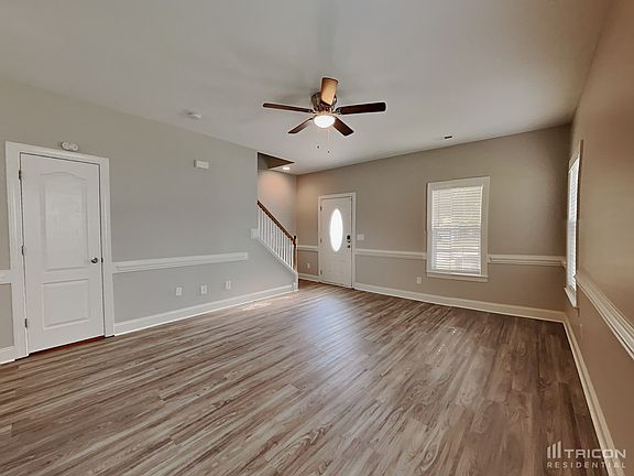 4th image of 4501 Stephen Oaks Way