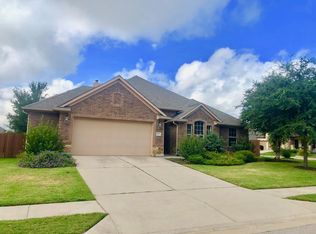 213 Arrezo Ln, Georgetown, TX 78628