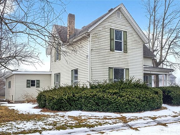 3rd image of 48 W Xenia St