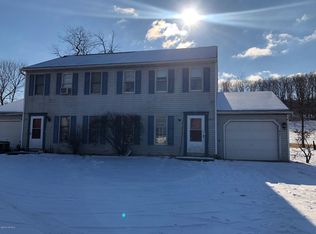 1203 Chestnut St, Mifflinburg, PA 17844