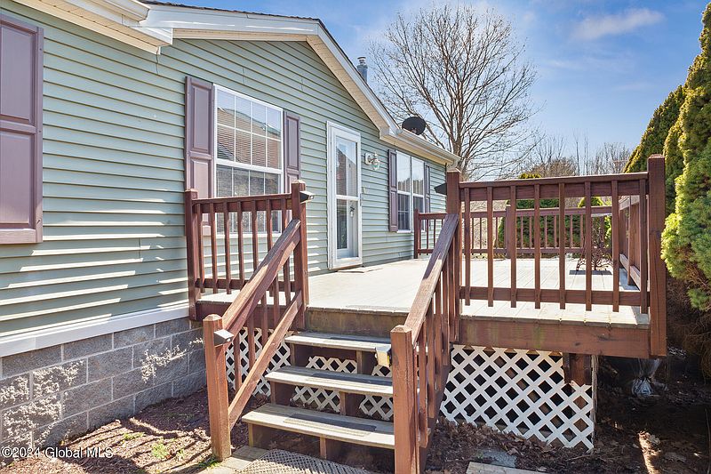 3rd image of 246 Maybie Road