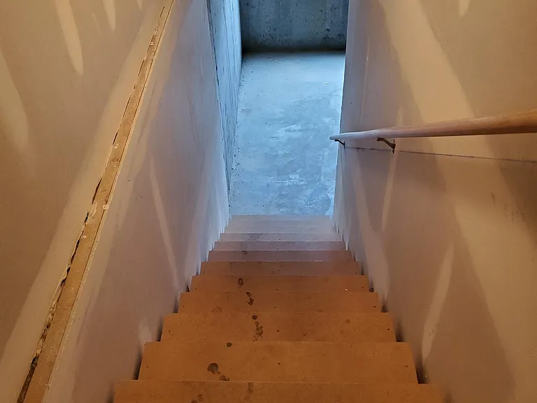 425 Hawthorne Blvd #2 — Photo 7