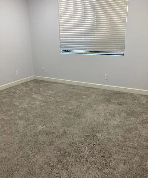 1430 Colby Ave #105 — Photo 11