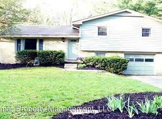 2116 E Wimbleton Ln, Bloomington, IN