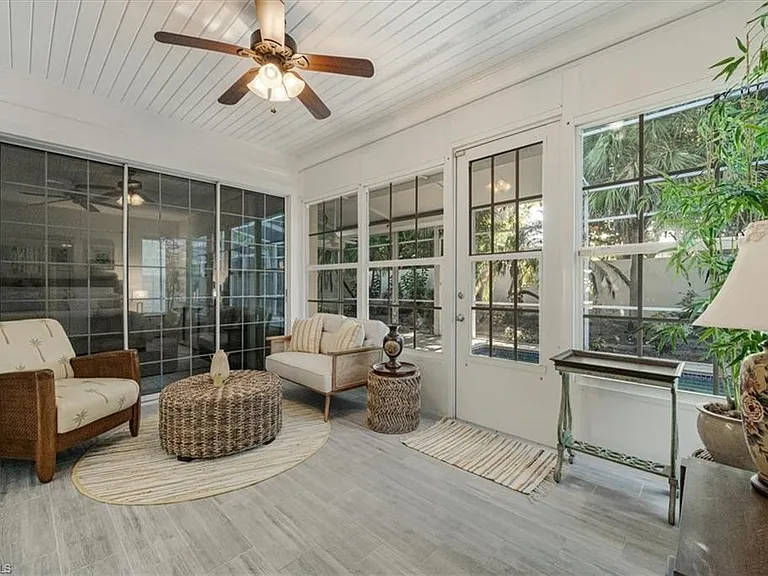 3722 Rachel Ln — Photo 2