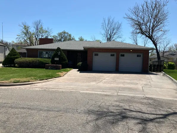 2545 Russell Pkwy, Great Bend, KS 67530