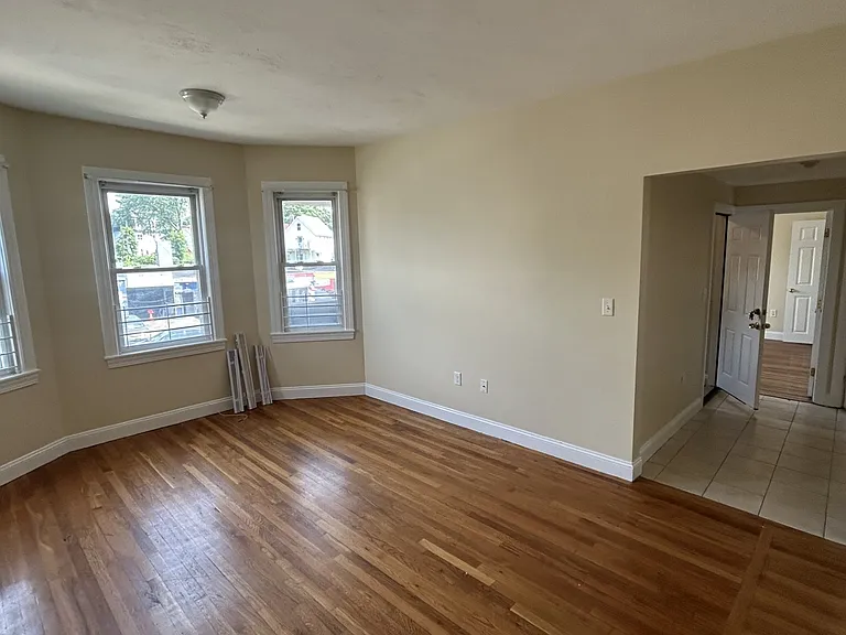 899 Morton St #2 — Photo 3