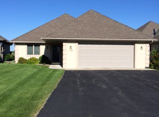 1131 E Lake Geneva Rd NE, Alexandria, MN 56308