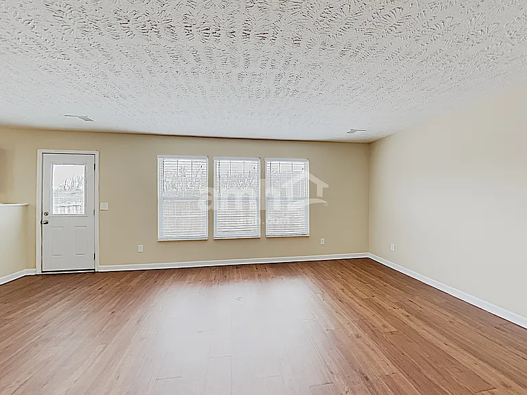 377 Stewart Springs Dr — Photo 6