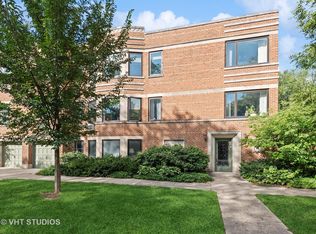330 Barton Ave, Evanston, IL 60202