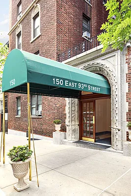 Sold by Compass | media 7