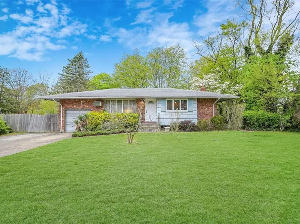 1526 Pine Acres Boulevard, Bay Shore, NY 11706