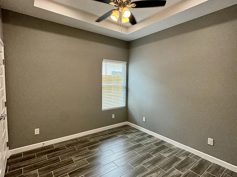 3000 W Driftwood St #3 — Photo 10