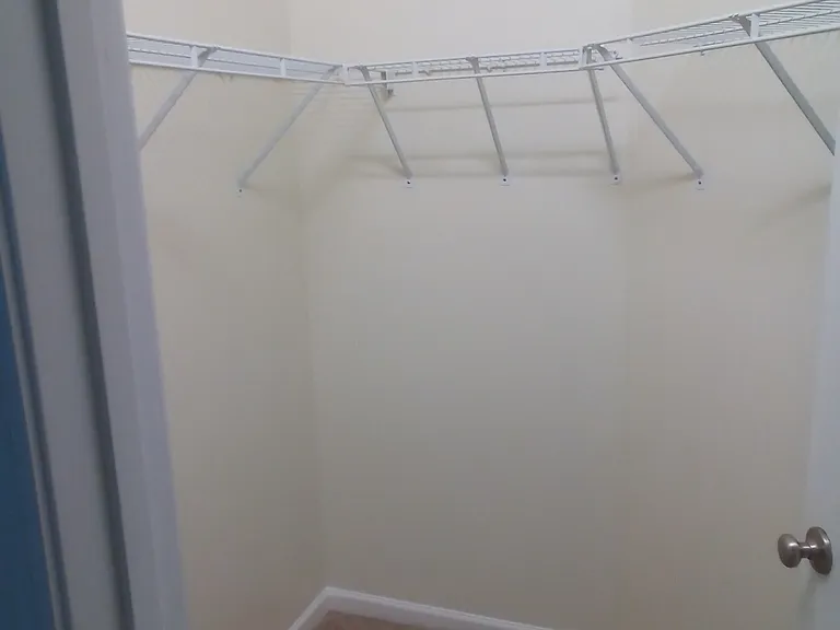 Master Bedroom Cliset