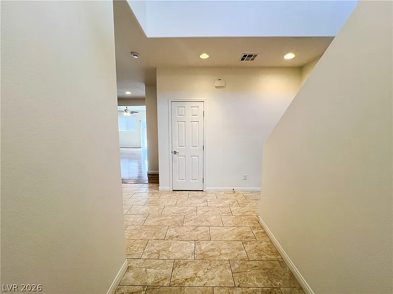 6423 Pochman Mesa St — Photo 5