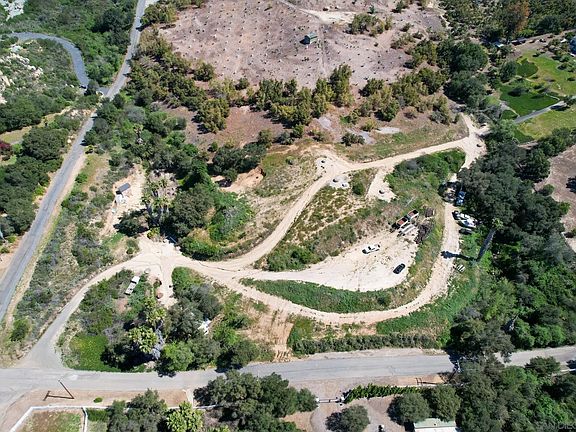 2nd image of W Lilac Rd #0