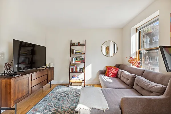 Rented by Corcoran | media 11