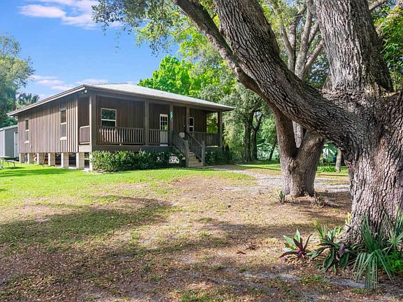 4th image of 5705 S Tropicana Dr