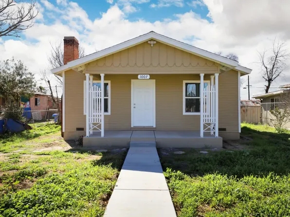 1007 Dolores St, Bakersfield, CA 93305