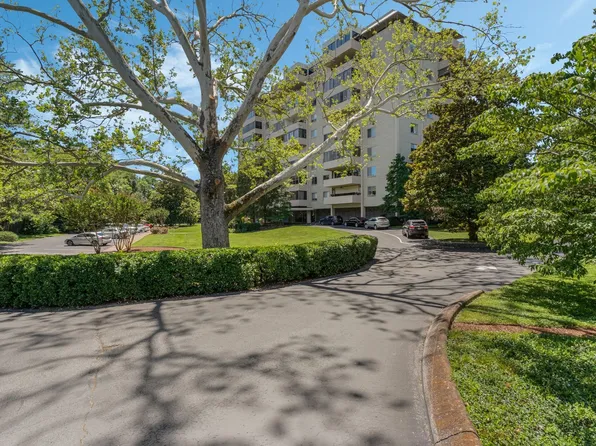 105 Leake Ave APT 61, Nashville, TN 37205