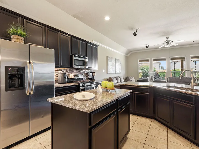9131 Basin Ridge Ln — Photo 5