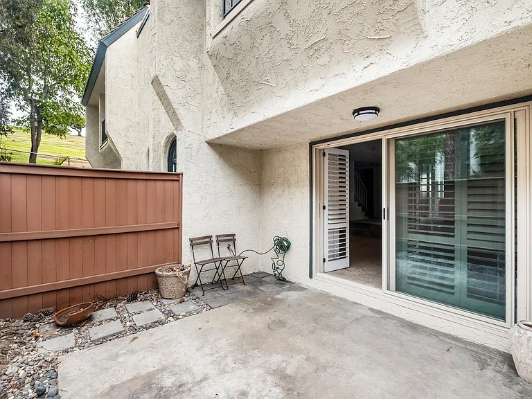 11260 Overland Ave #23G — Photo 30