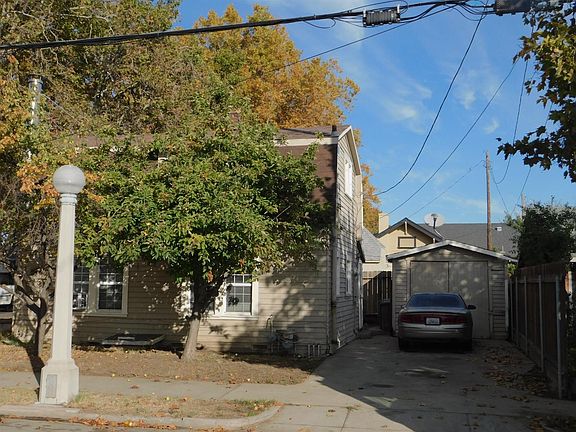 2nd image of 600 N School St