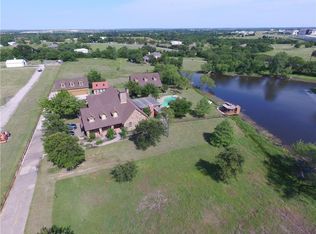 3324 Merritt Rd, Sachse, TX 75048