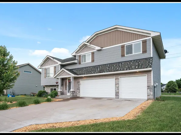 17587 311th St, Shafer, MN 55074