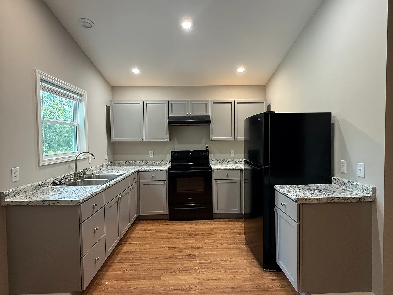 1 bed, 600 sqft, $800 — Photo 3