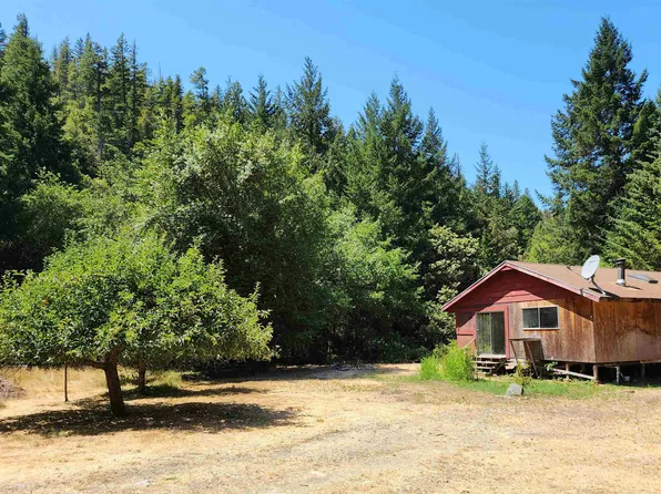 120 Pine St, Crescent City, CA 95531