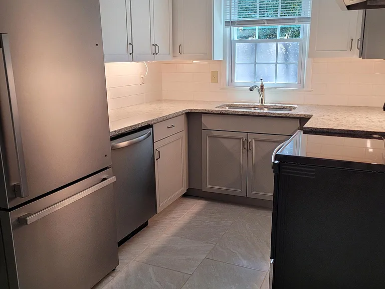 108 Folkstone St — Photo 6