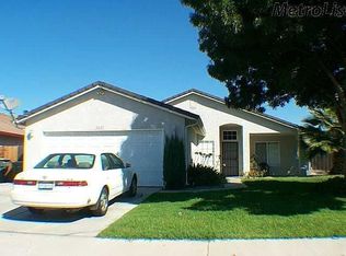 2225 Park East Dr, Modesto, CA 95351