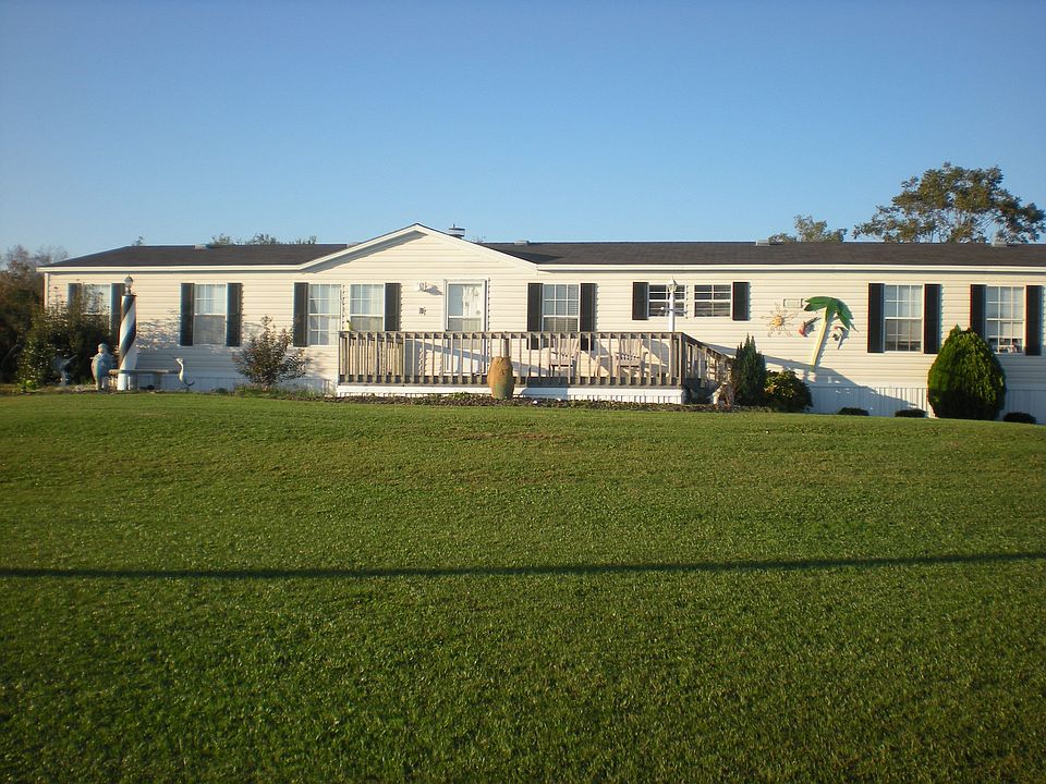 1st image of 145 Cannon Dr
