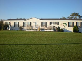 145 Cannon Dr, Newport, NC 28570